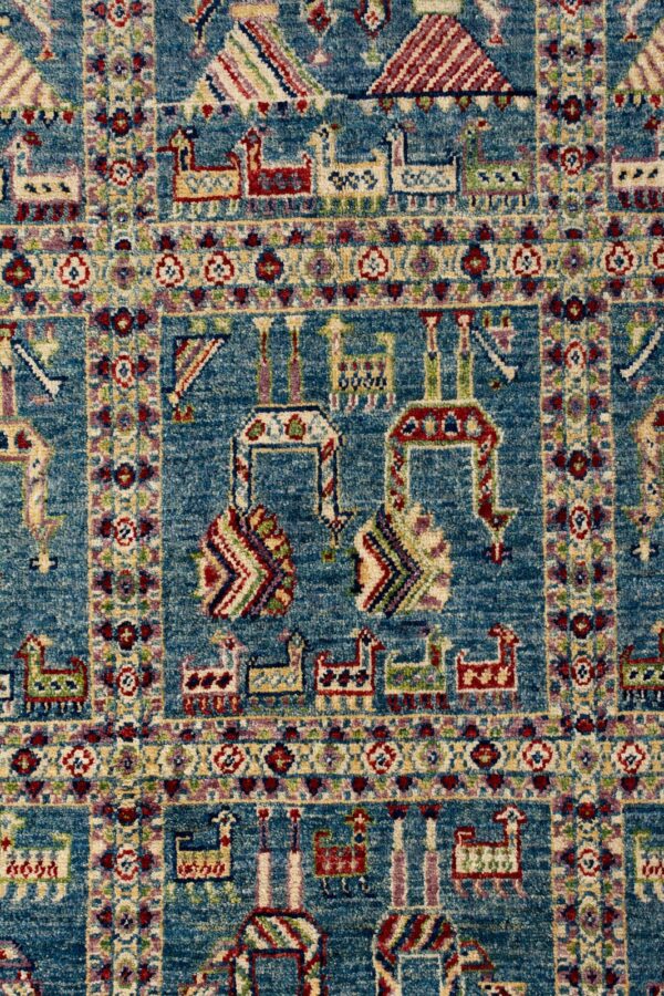 Aryana Rug 234cm x 168cm / 7'8'' x 5'6'' - Image 3