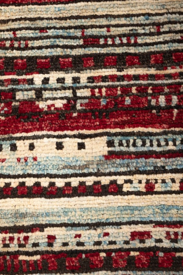 Darya  176cm x 122cm / 5'9'' x 4' - Image 6