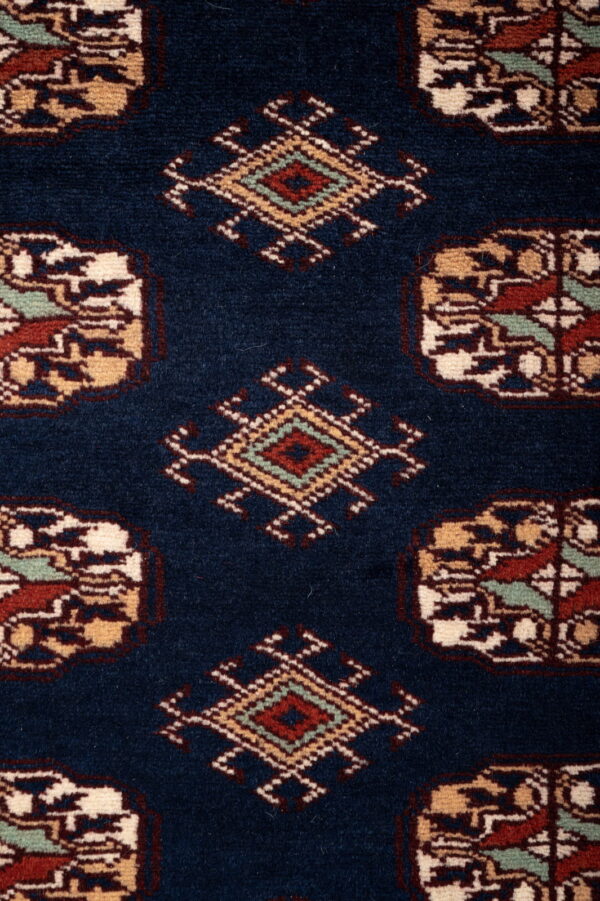 Bokhara 266cm x 186cm / 8'9'' x 6'1'' - Image 3