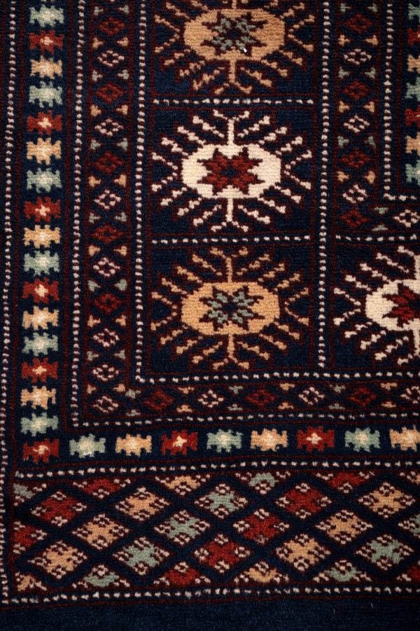 Bokhara 266cm x 186cm / 8'9'' x 6'1'' - Image 7