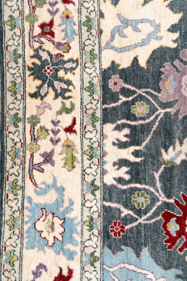 Oushak Rug 374cm x 275cm / 12'3'' x 9' - Image 5