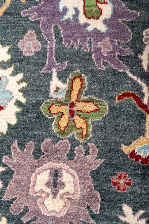 Oushak Rug 374cm x 275cm / 12'3'' x 9' - Image 4