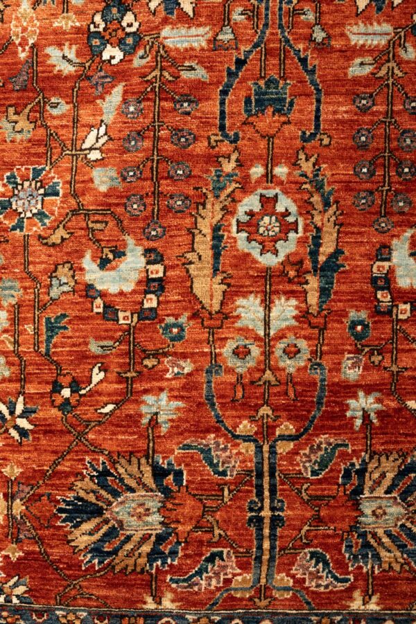 Fine Chob Rang 353cm x 265cm / 11'7'' x 8'8'' - Image 5