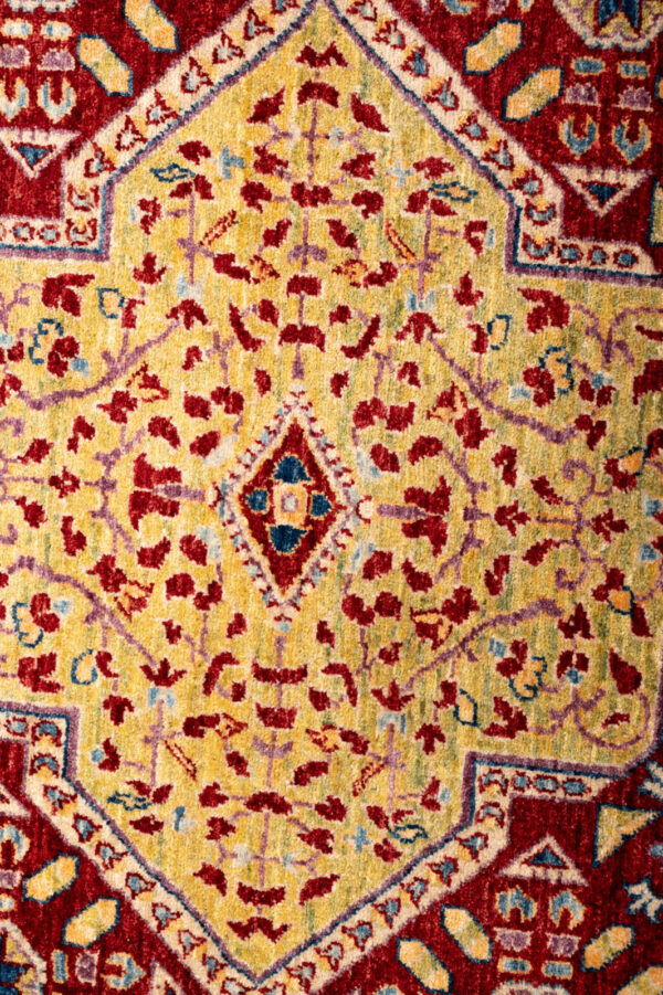 Fine Chob Rang 296cm x 244cm / 9'8'' x 8' - Image 8