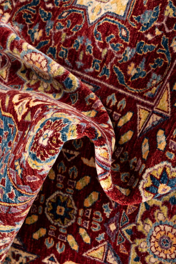 Fine Chob Rang 296cm x 244cm / 9'8'' x 8' - Image 2