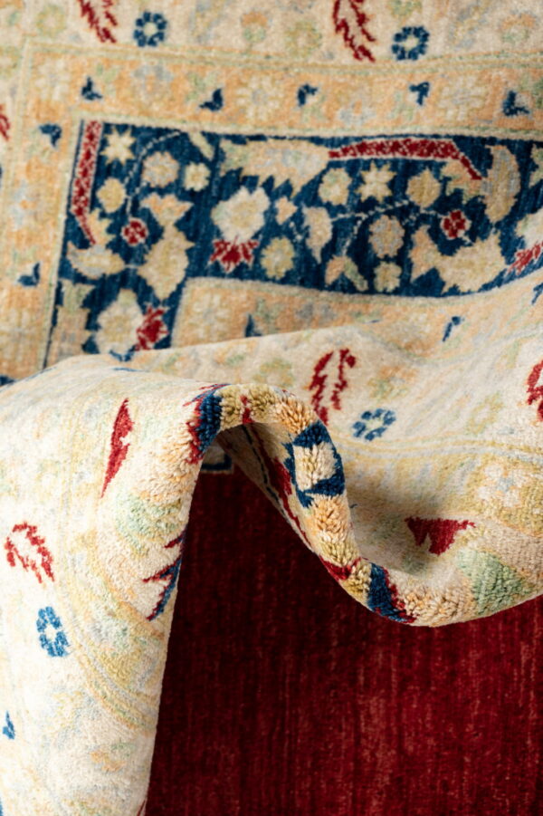 Chob Rang Motasham 364cm x 268cm / 11'11'' x 8'9'' - Image 2