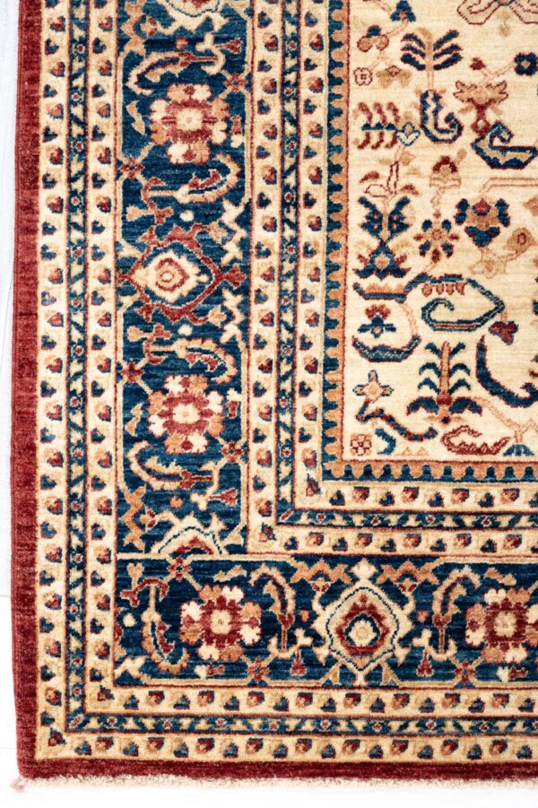 Fine Chob Rang  300cm x 208cm / 9'10'' x 6'10'' - Image 8