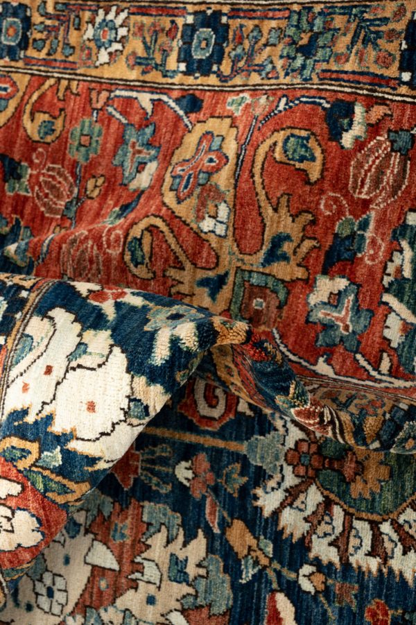 Fine Chob Rang  357cm x 280cm / 11'9'' x 9'2'' - Image 2
