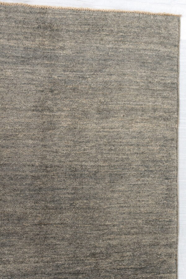 Natural Gabbeh 230cm x 161cm / 7'7'' x 5'3'' - Image 6