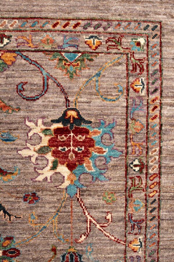 Sultani 194cm x 148cm / 6'4'' x 4'10'' - Image 5