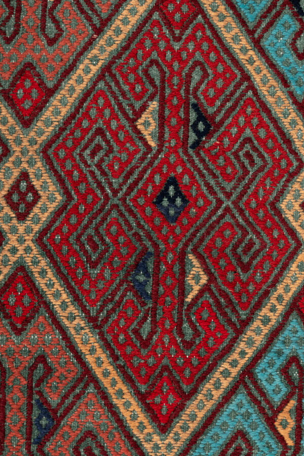 Soumak 200cm x 150cm / 6'7'' x 4'11'' - Image 6