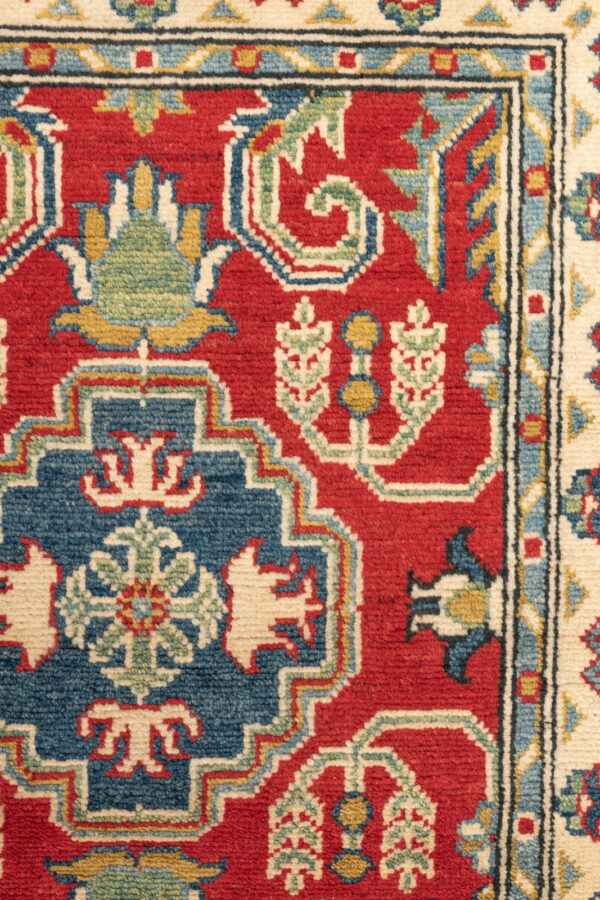 Village Kazak 787cm x 78cm / 25'10'' x 2'7'' - Image 7