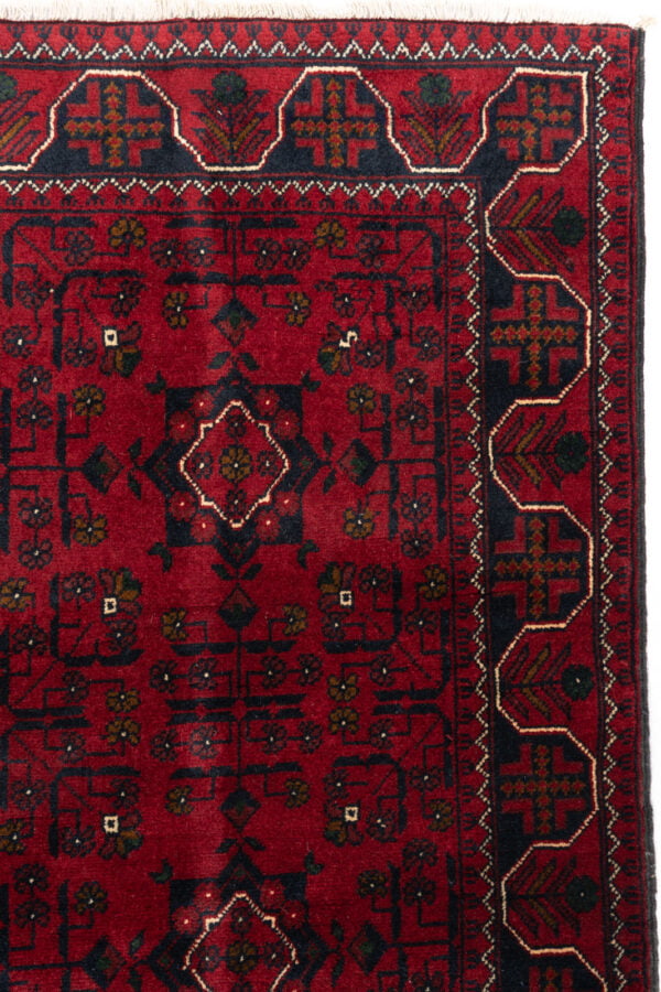 Khan 597cm x 64cm / 13' x 2'1'' - Image 4