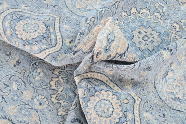 Chob Rang 297cm x 210cm /9'9'' x 6'11'' - Image 2