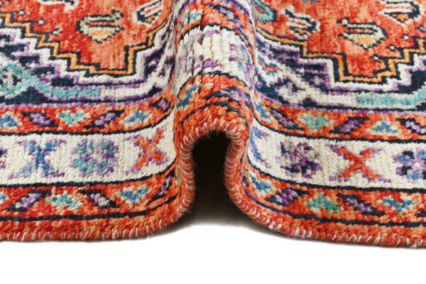 Abshar 178cm x 125cm / 5'10'' x 4'1'' - Image 5