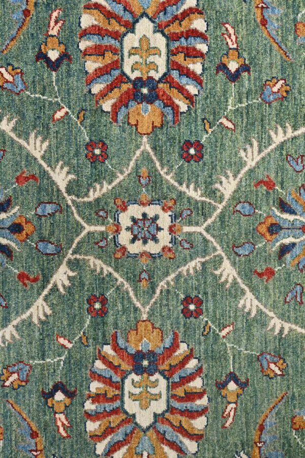 Chob Rang Rug 302cm x 245cm / 9ft 11in x 8ft - Image 2