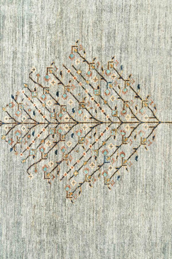 Sultani 309cm x 250cm / 10ft 2in x 8ft 3in - Image 4