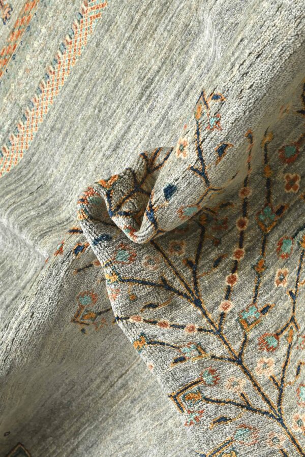 Sultani 309cm x 250cm / 10ft 2in x 8ft 3in - Image 6