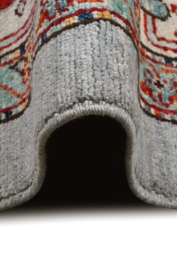 Chob Rang Rug 339cm x 248cm / 11ft 2in x 8ft 2in - Image 4