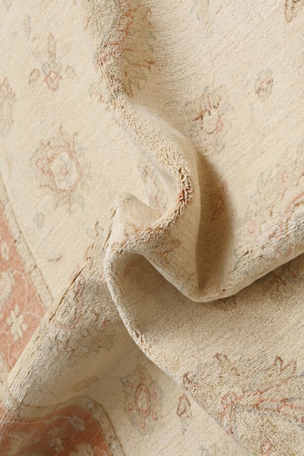 Ziegler Rug 205cm x 149cm / 6ft 9in x 4ft 11in - Image 5