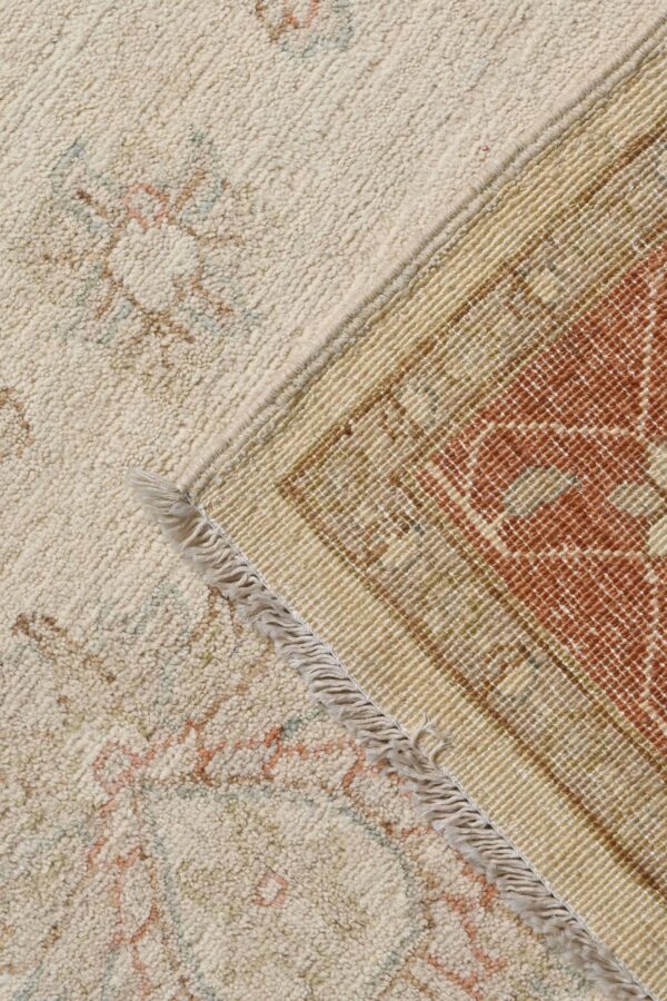 Ziegler Rug 205cm x 149cm / 6ft 9in x 4ft 11in - Image 6